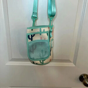 Hydro Jug insulated sleeve crossbody